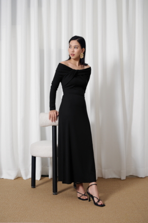 Đầm Knit Wrap tay dài – BLACK